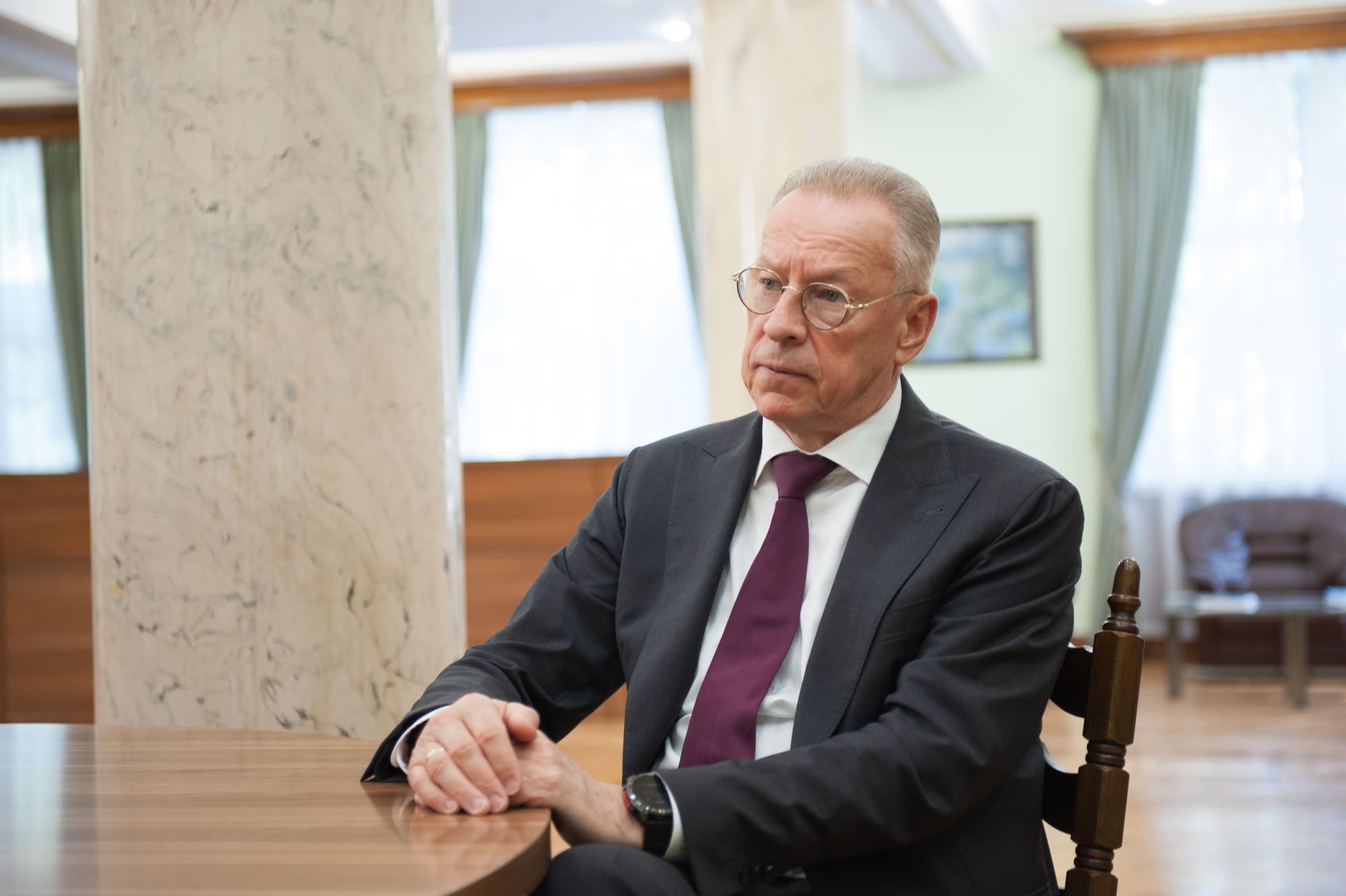 Служение обществу